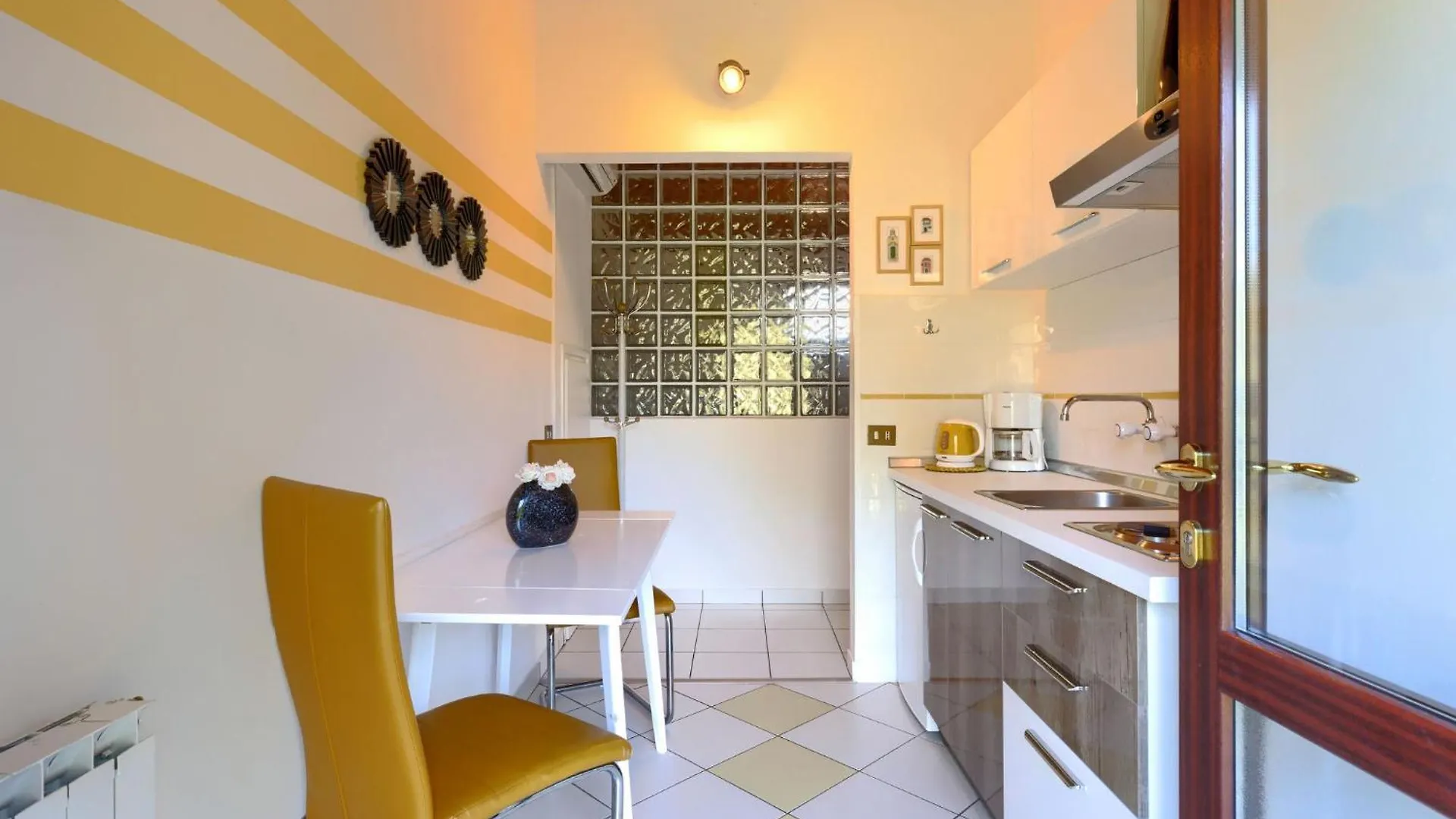 Apartment Mariza-2 By Interhome Vinez