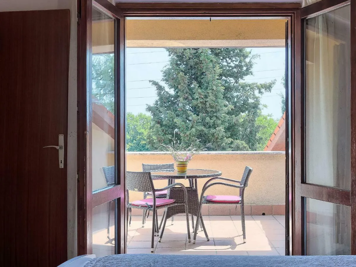 Apartment Mariza-2 By Interhome Vinez